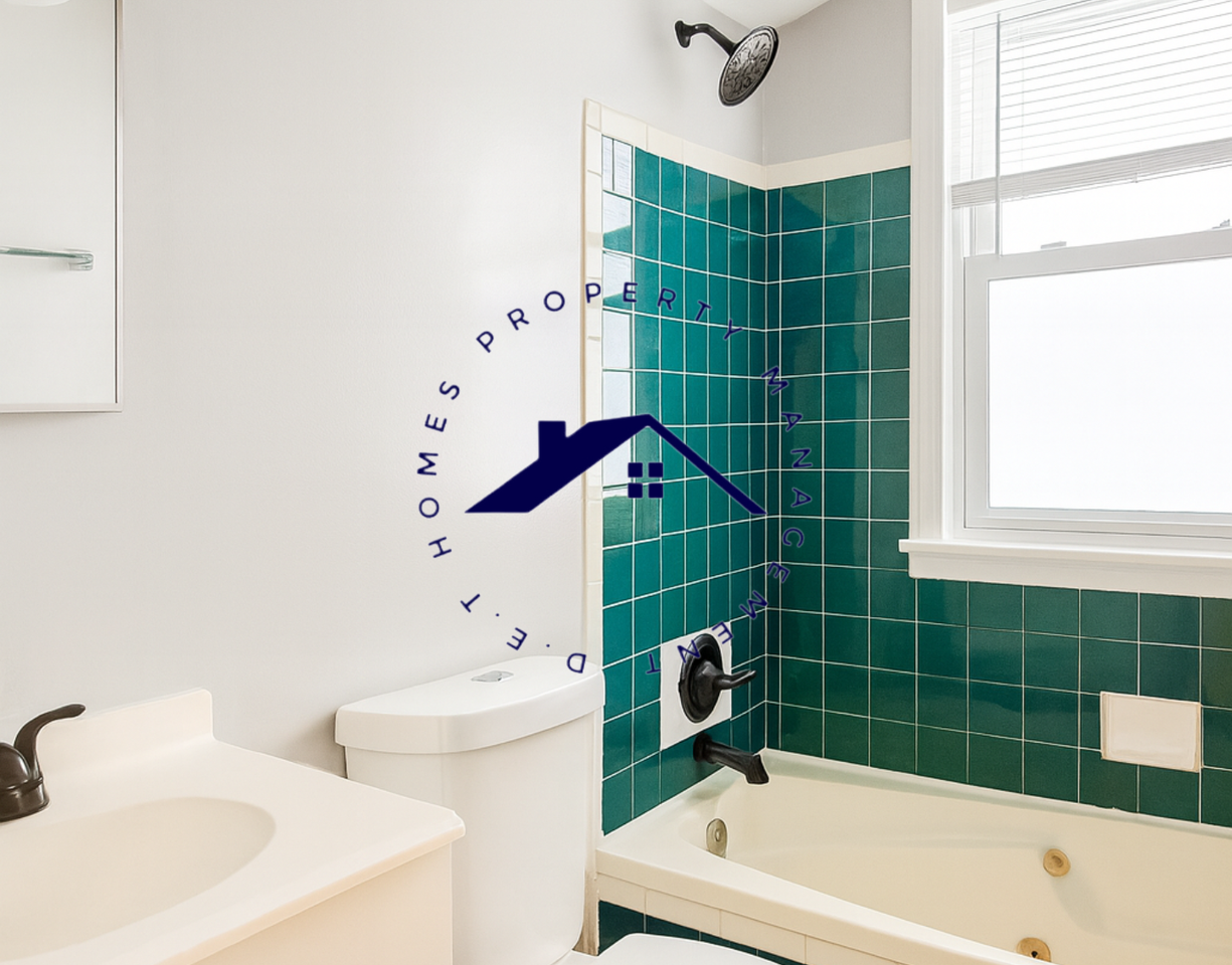 18715 Sunderland Rd - Photo 4 of 8