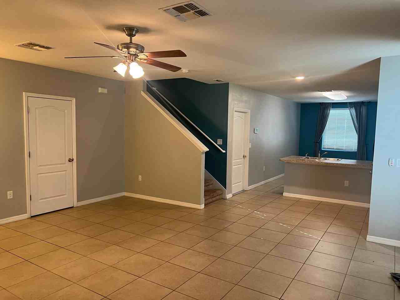 104 Arbor Lakes Dr #1 - Photo 3 of 27