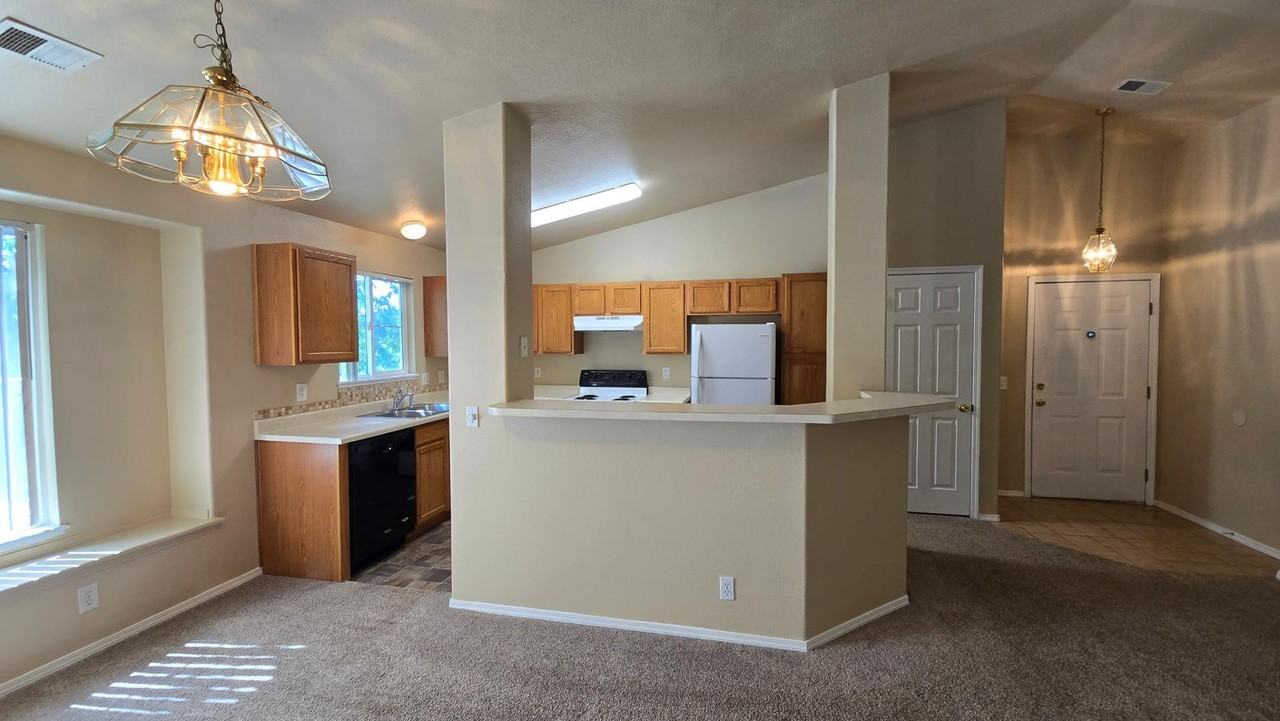 3835 Strawberry Field Grv #H - Photo 4 of 24