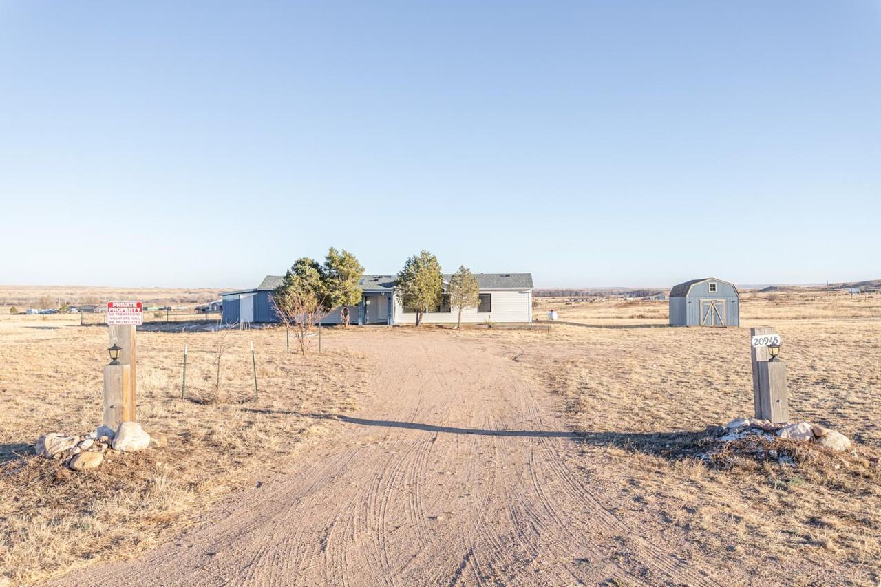 20945 Via Duran Point