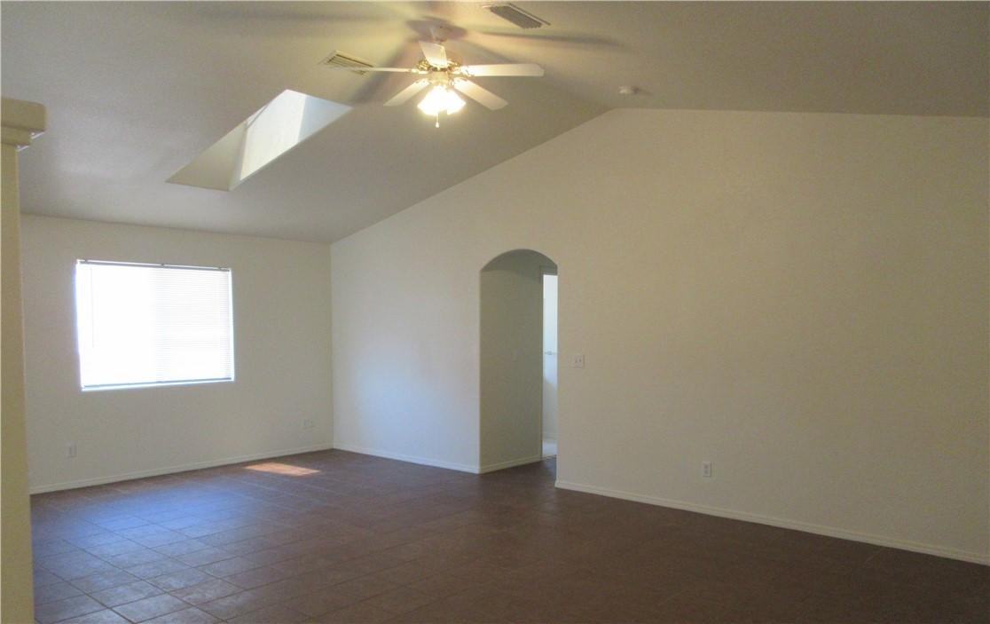 2721 Colorado Ave - Photo 3 of 13