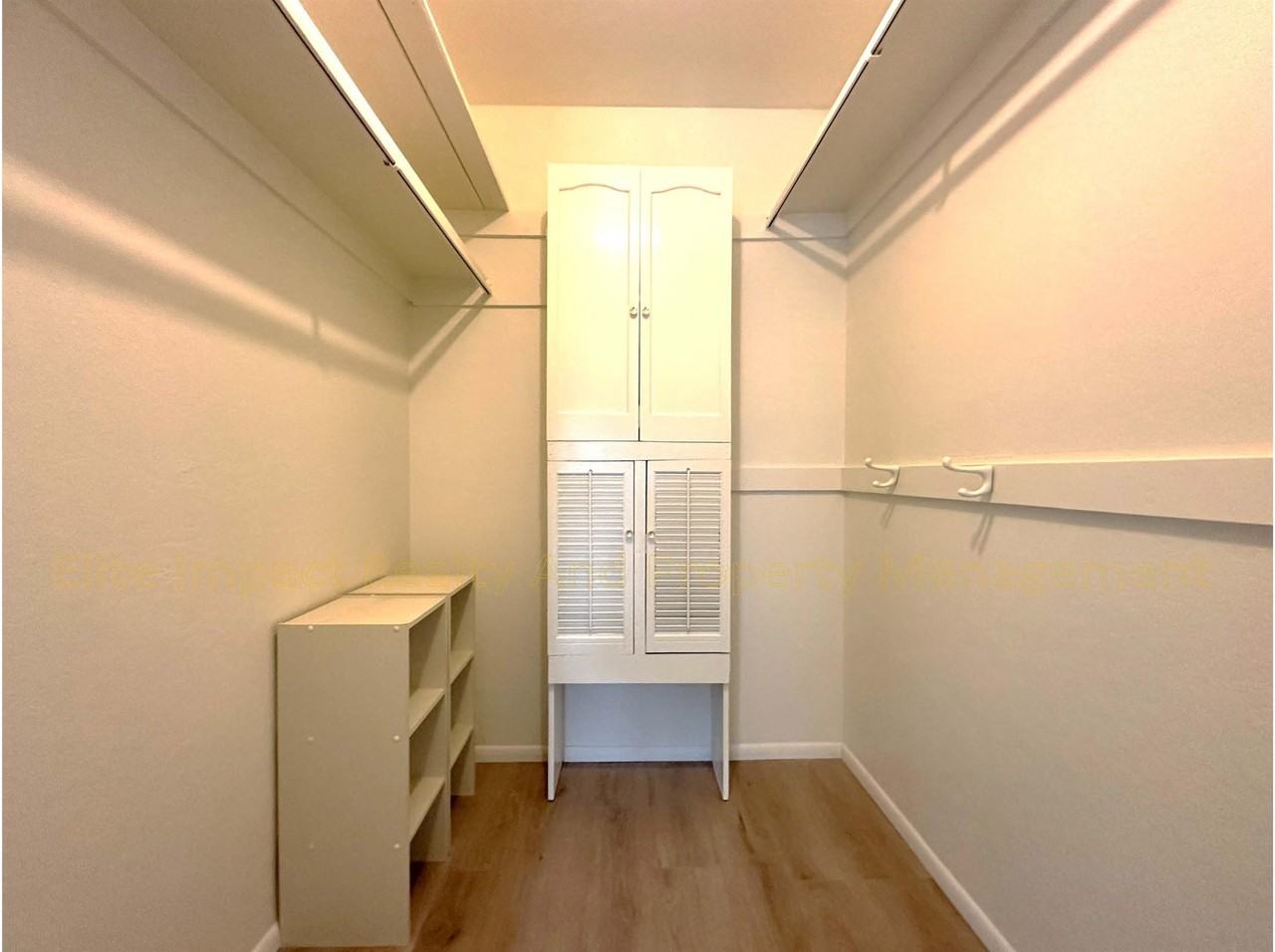 5253 N Tigua Dr #1 - Photo 4 of 19