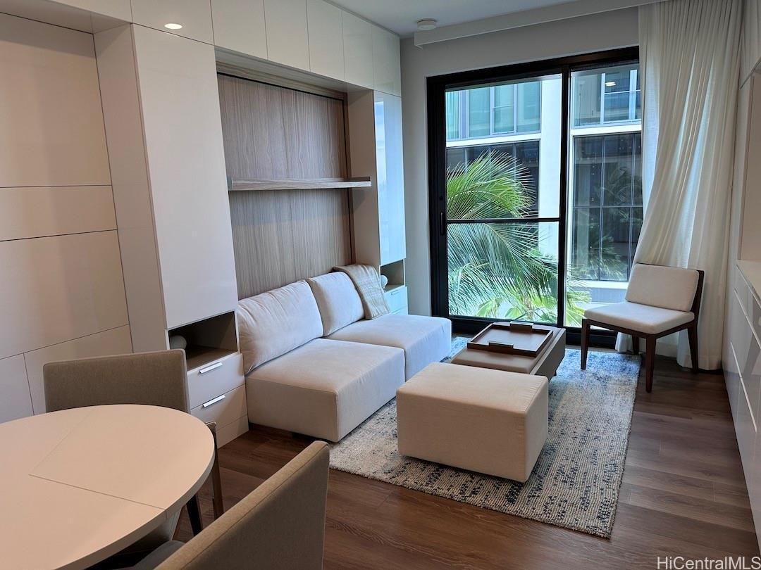 987 Queen St #325 - Photo 3 of 8