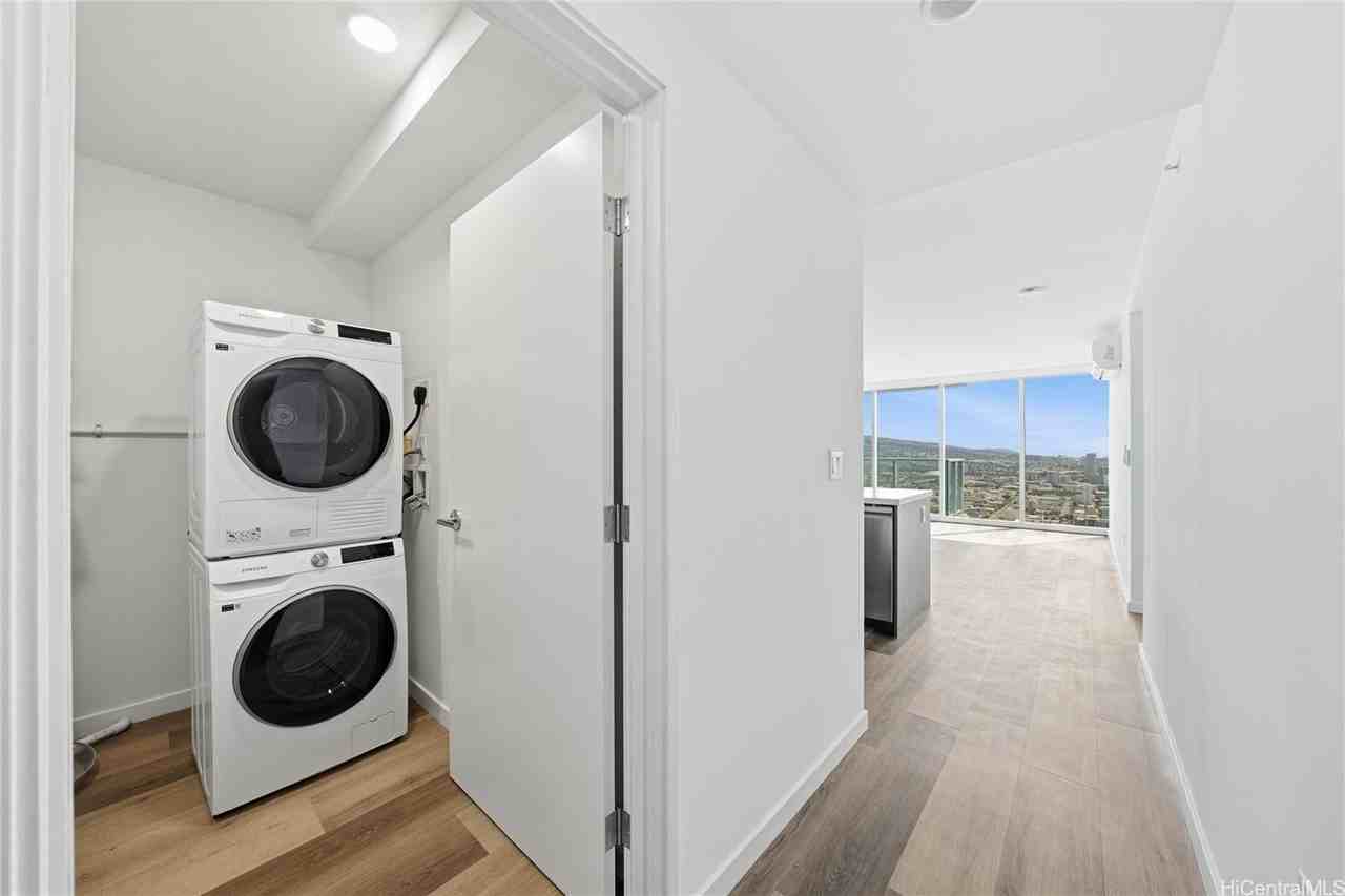 1515 Liona Street #4219 - Photo 5 of 10