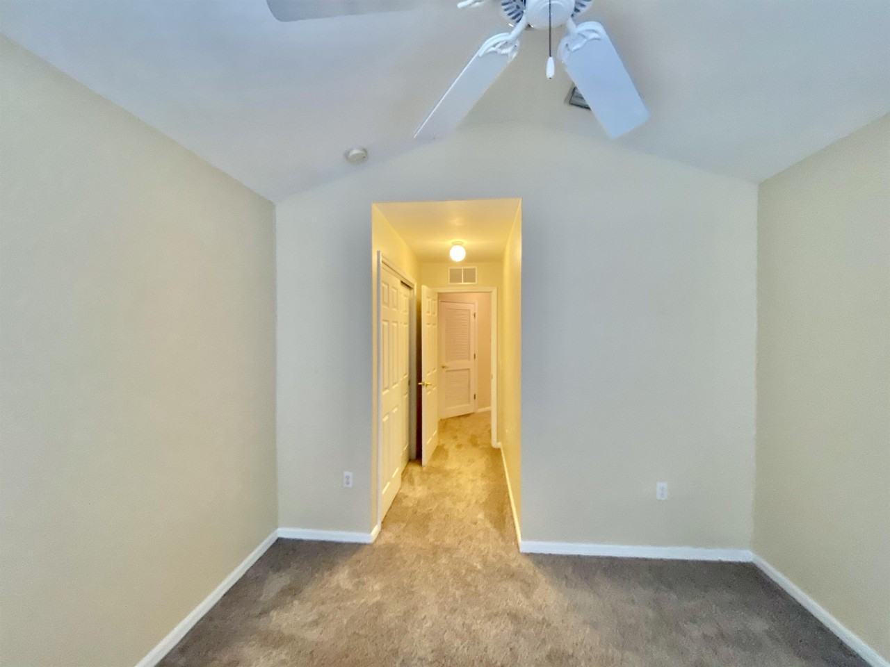 909 Hampton Cir #1 - Photo 3 of 44