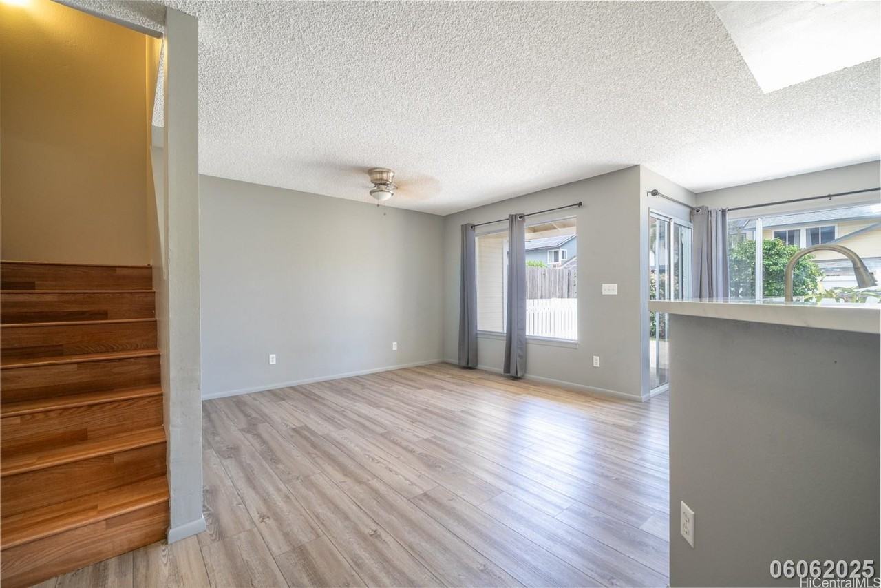 87-139 Kulahanai Pl - Photo 6 of 25