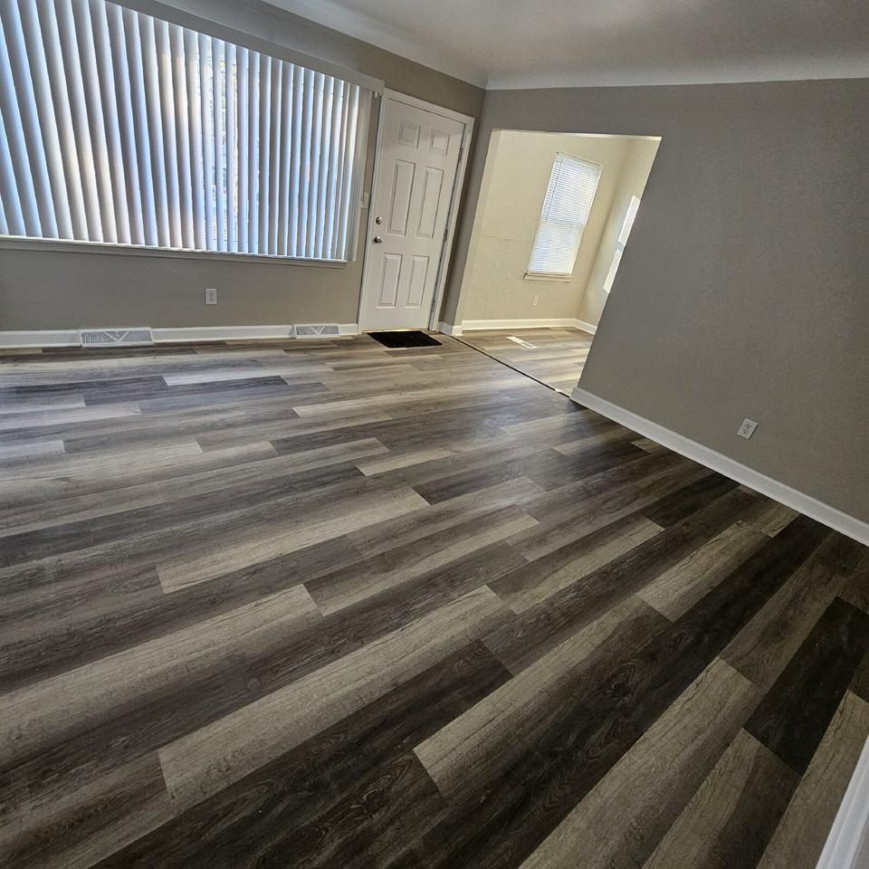 39770 Elmite St - Photo 3 of 21