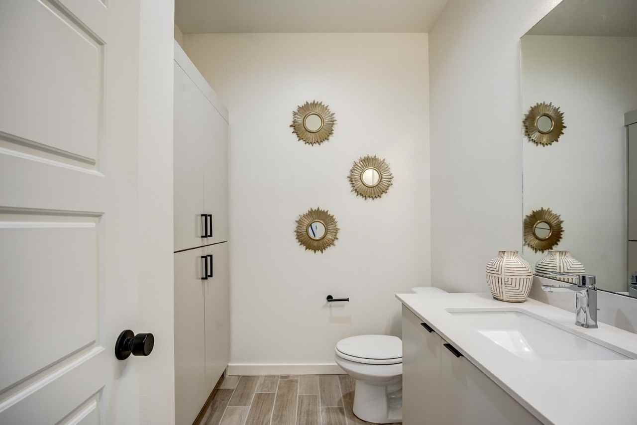 310 Homestead Ave - Photo 6 of 30