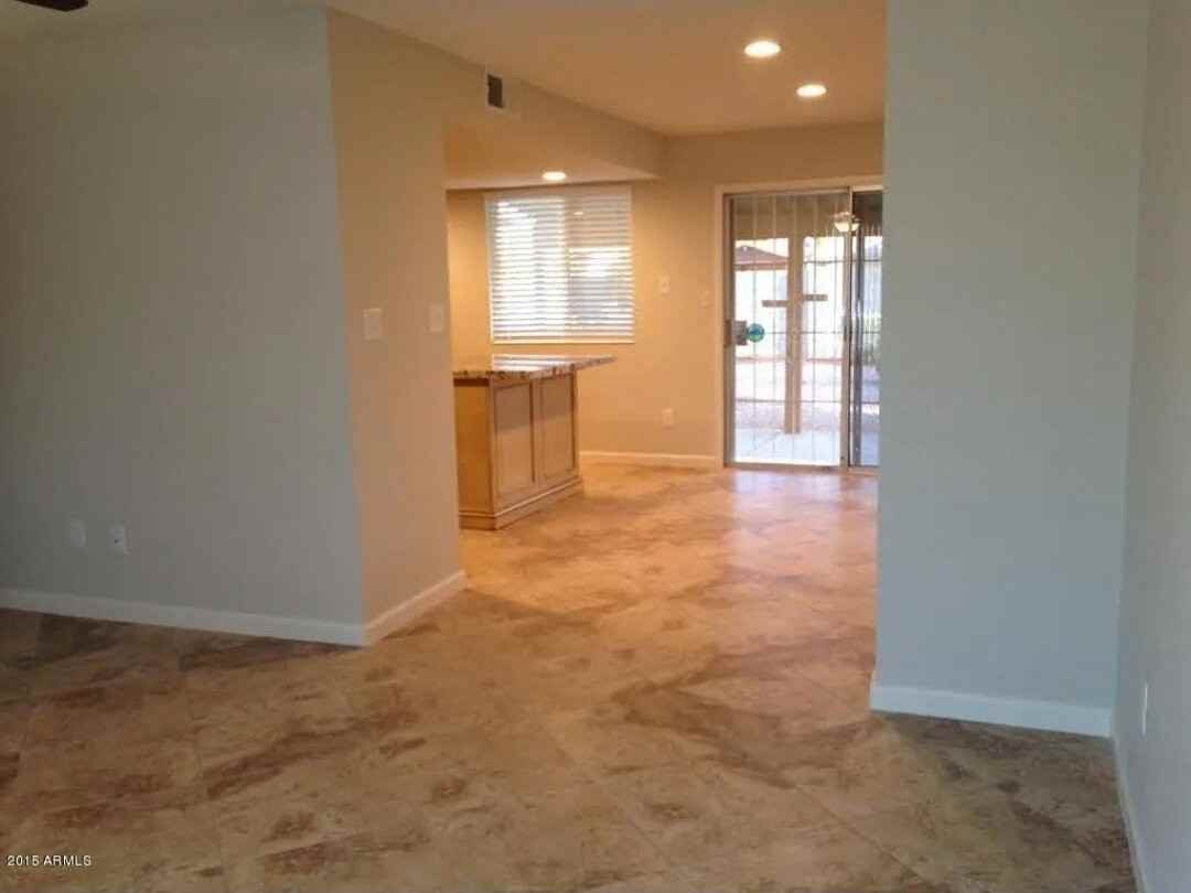 1473 West Mohawk Lane - Photo 7 of 15