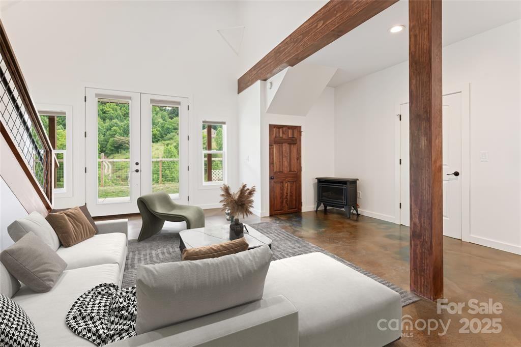 120 Morgan View Dr - Photo 2 of 9