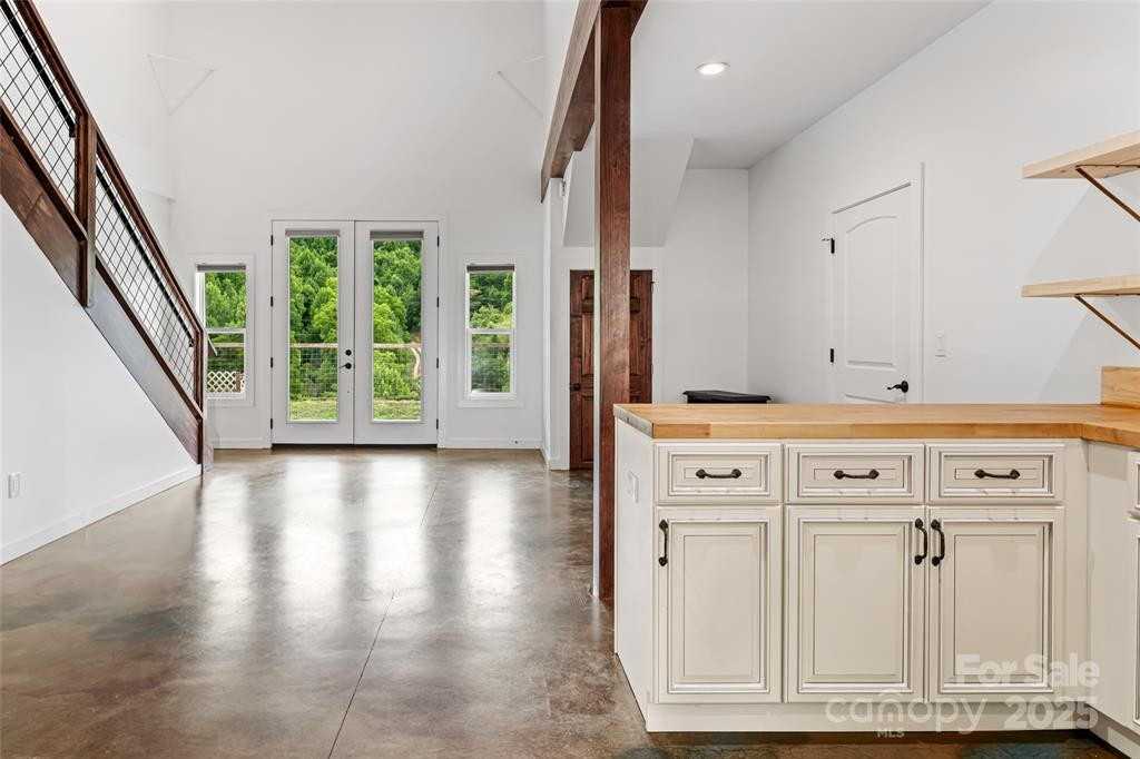 120 Morgan View Dr - Photo 5 of 9