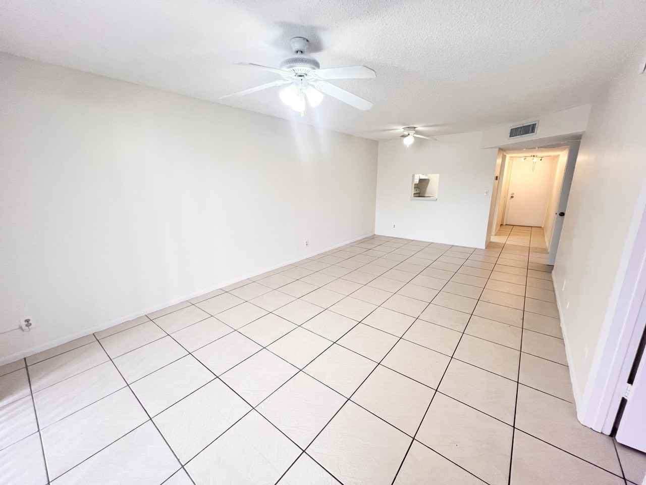 7801 Colony Cir S #384 - Photo 5 of 17