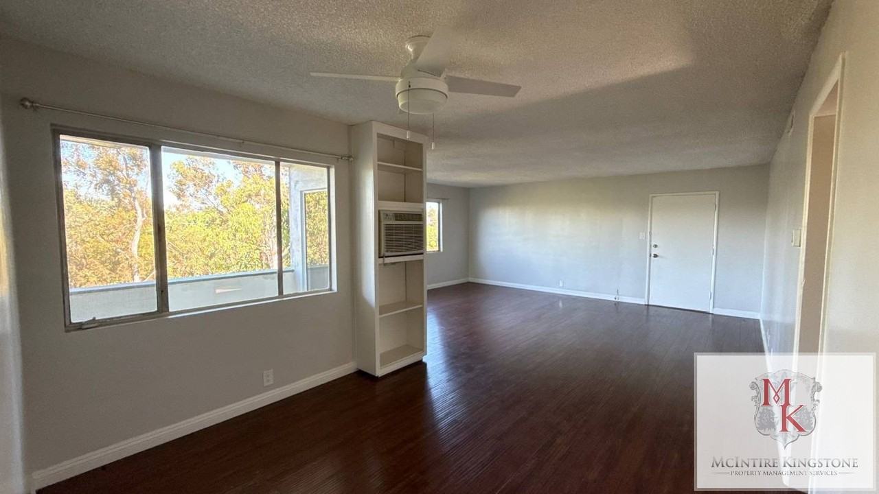 1675 Amberwood Drive #17 - Photo 6 of 11