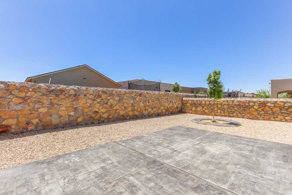 14824 Harry Flournoy Ave - Photo 7 of 41