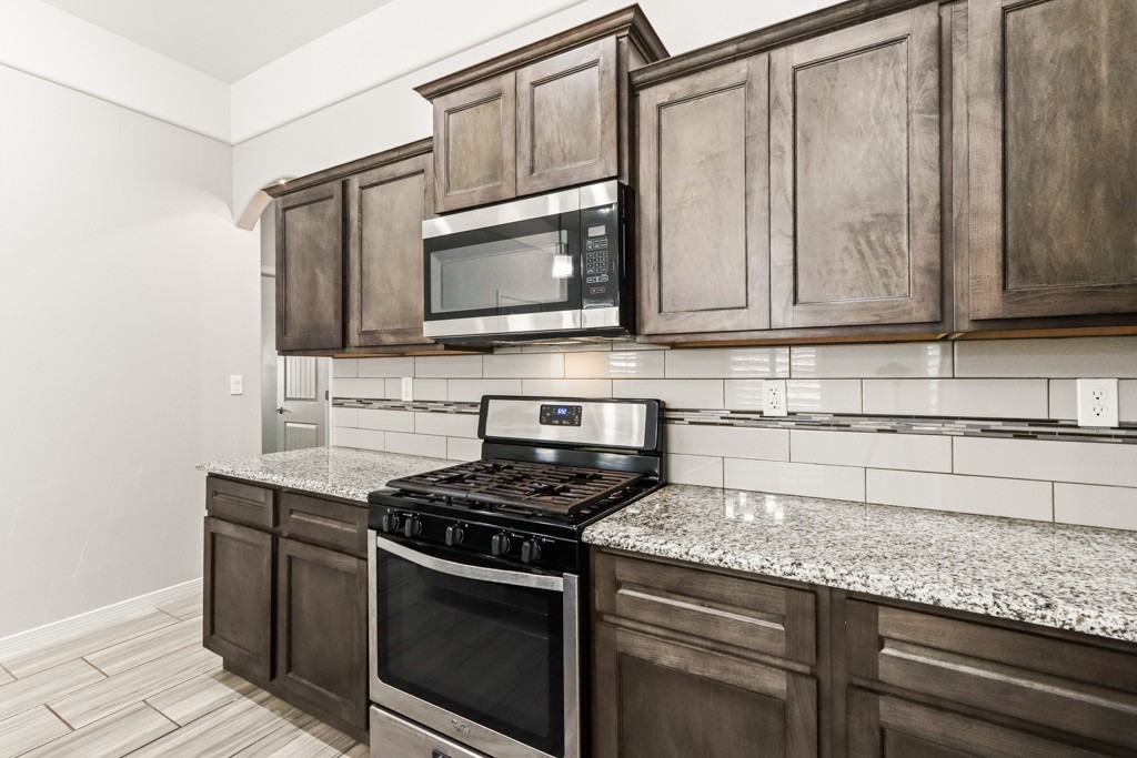 14824 Harry Flournoy Ave - Photo 3 of 41