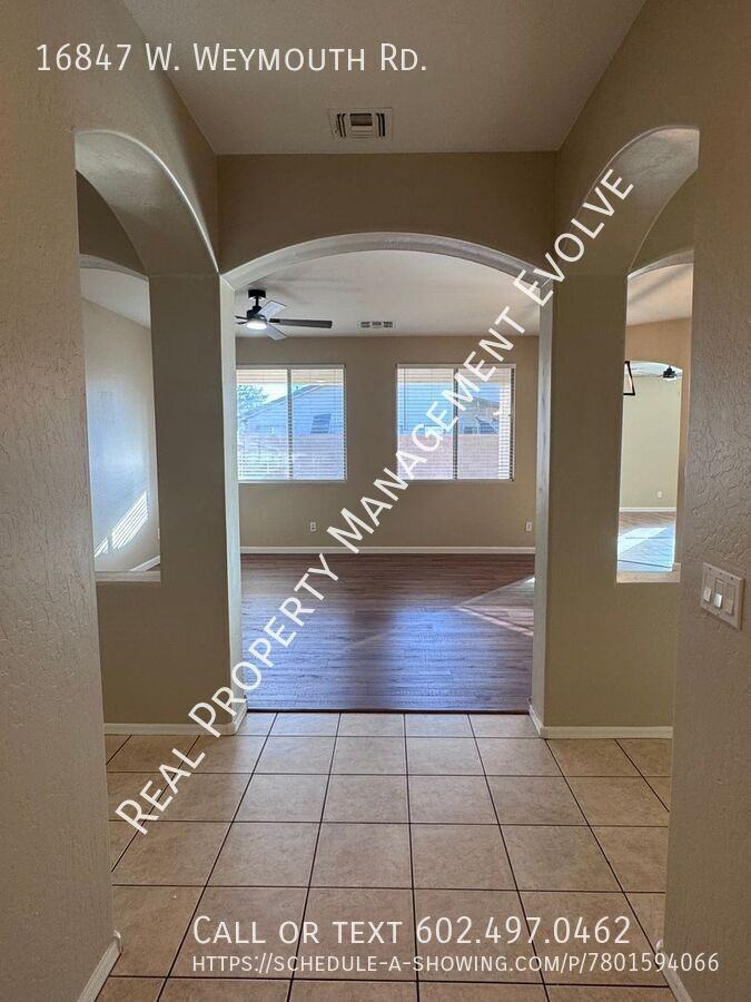 16847 W Weymouth Rd - Photo 2 of 29