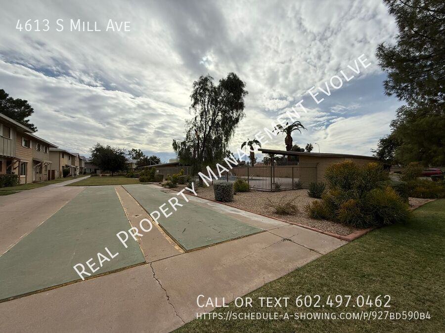 4613 S Mill Ave - Photo 3 of 32