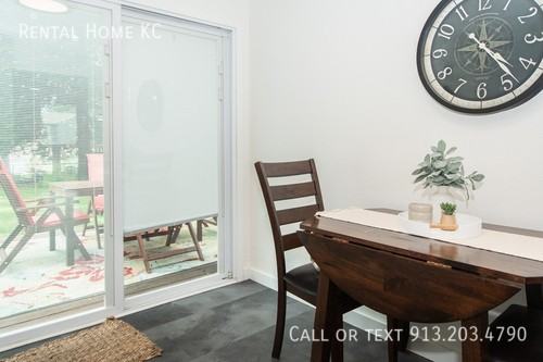 6217 Glenwood Ave - Photo 6 of 23