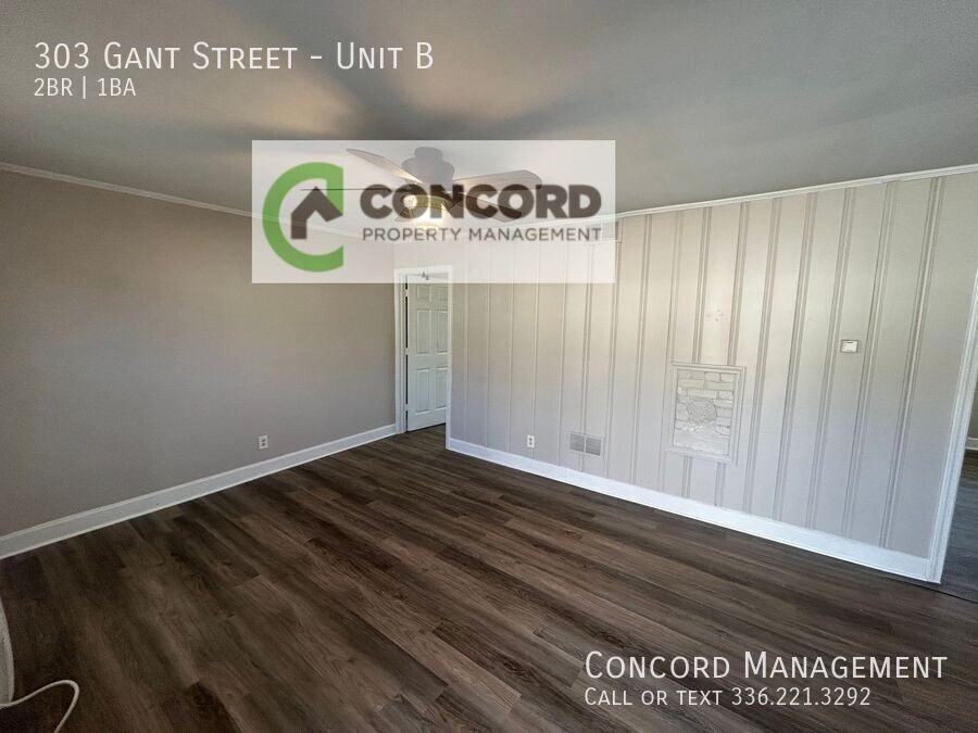 303 Gant St #B - Photo 3 of 11