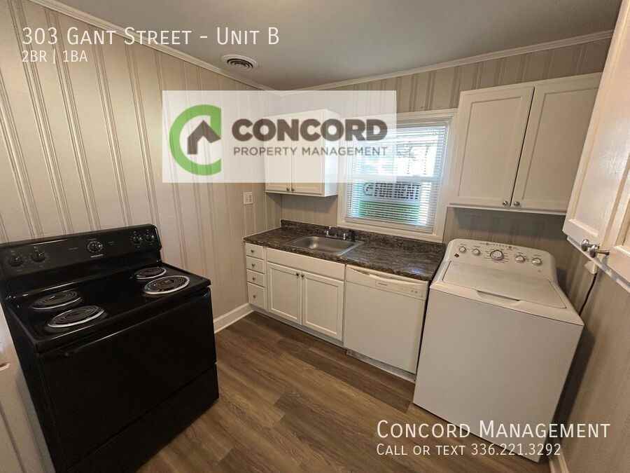 303 Gant St #B - Photo 4 of 11