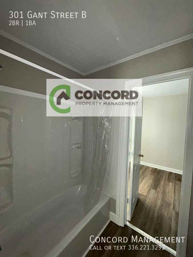 301 Gant St - Photo 6 of 11