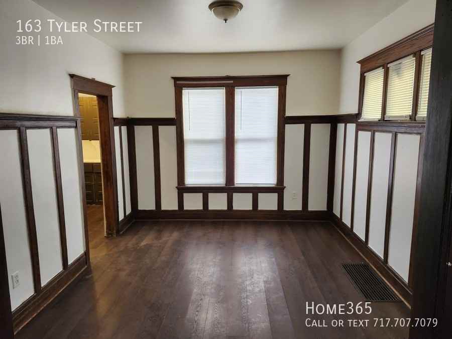 163 Tyler St - Photo 3 of 10