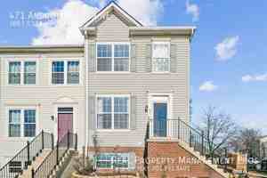 featured image of 471 Andromeda Terrace Northeast