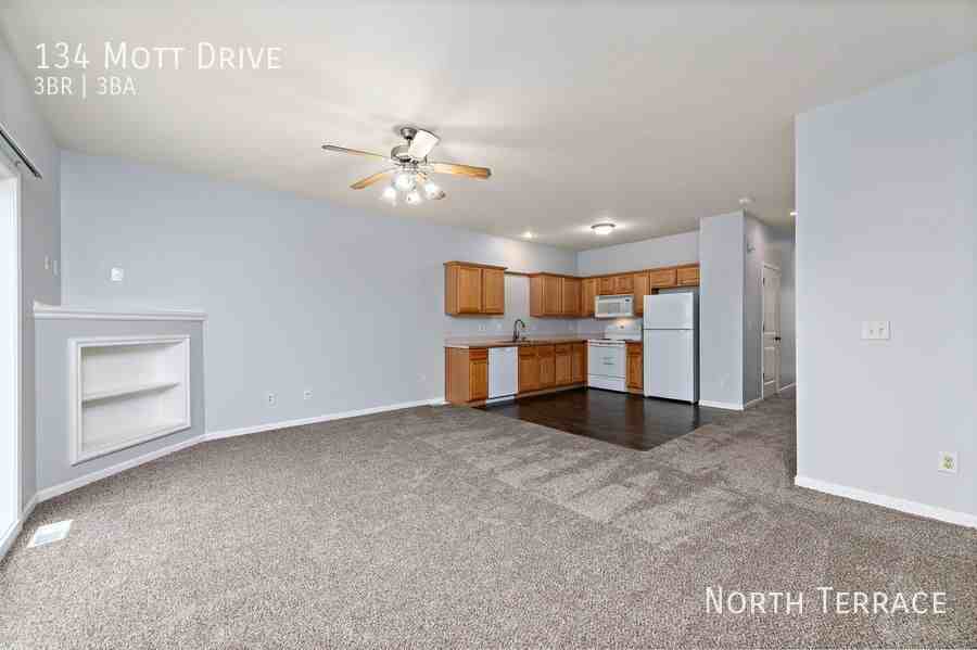 134 Mott Dr - Photo 7 of 26