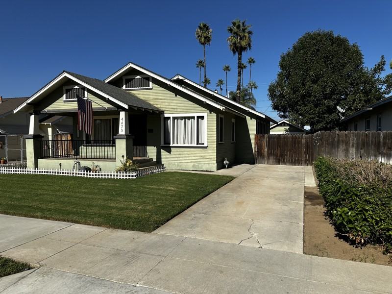 4475 Larchwood Pl - Photo 2 of 20