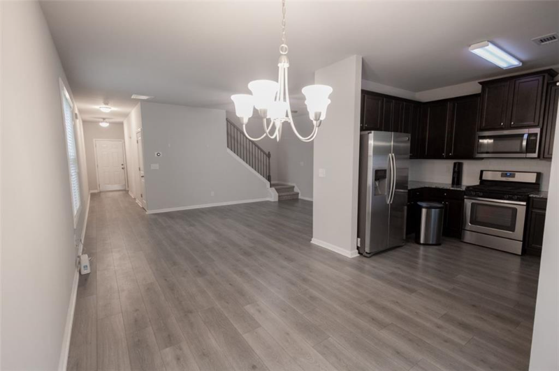 4727 Beacon Ridge Ln - Photo 4 of 20