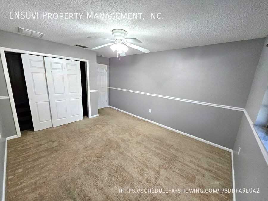 8610 Schrader Blvd - Photo 6 of 16