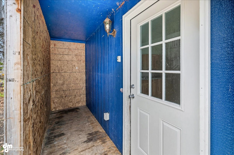 52176 Merrill Avenue - Photo 3 of 16