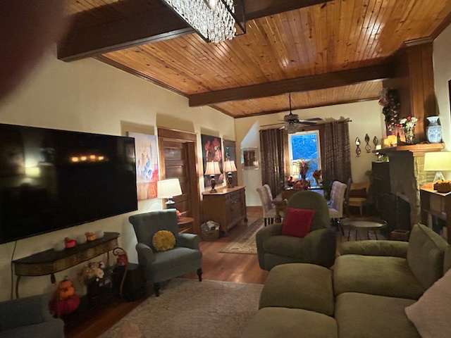 940 S Cedar St - Photo 4 of 39