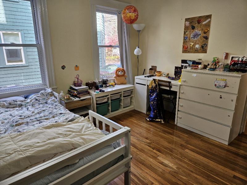 152 Raymond St #152RAYMOND - Photo 7 of 9