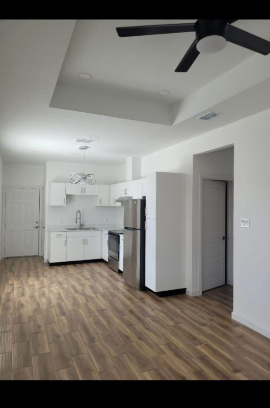 5310 Vision St #C - Photo 2 of 7