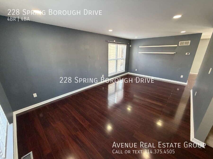 228 Spring Borough Dr - Photo 6 of 50