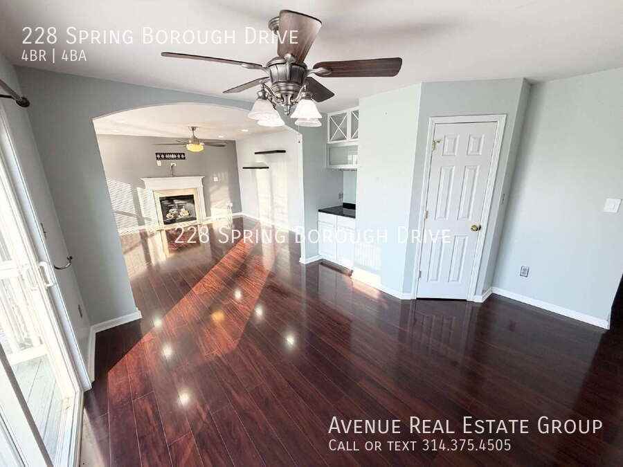 228 Spring Borough Dr - Photo 7 of 50