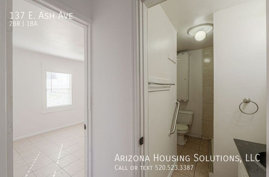 137 E Ash Ave - Photo 4 of 20