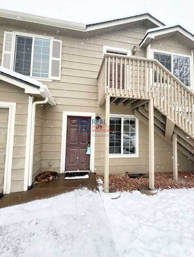 179 Ellers Grove - Photo 2 of 25