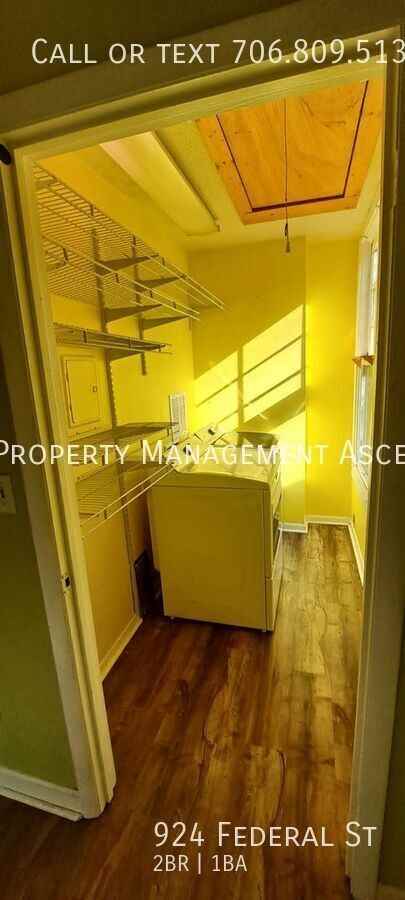 924 Federal St - Photo 5 of 19