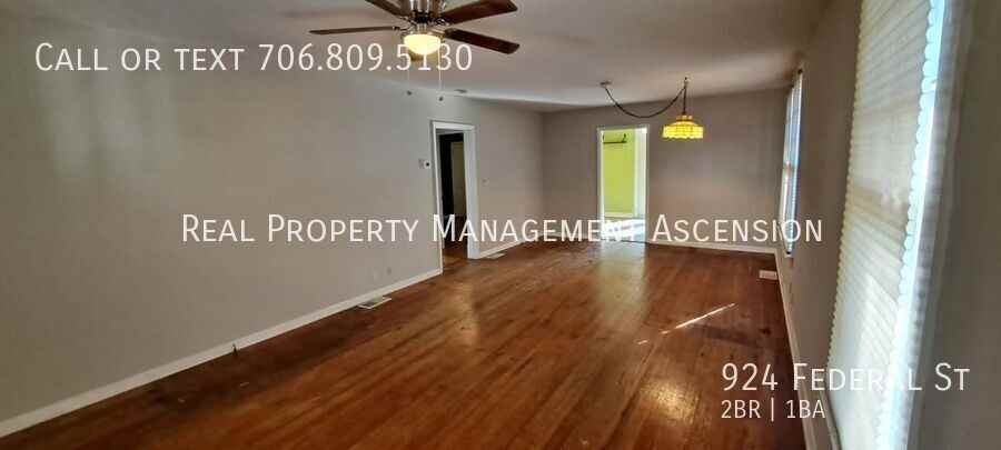 924 Federal St - Photo 7 of 19