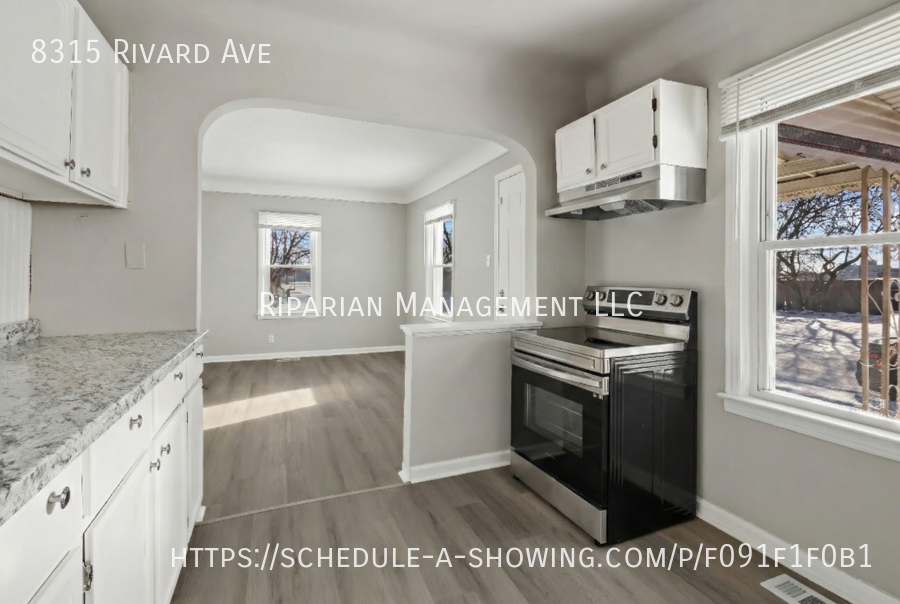 8315 Rivard Ave - Photo 6 of 13