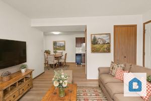 featured image of 600 N Coraline St