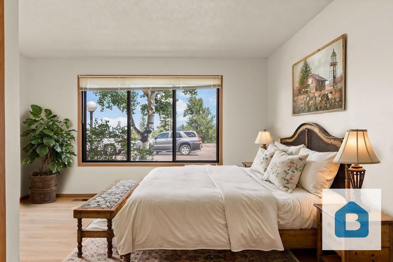 The Meadows - Photo 7 of 28