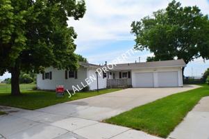 featured image of 2219 Sunset Avenue