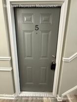 209 Lakeshore Drive #5 - Photo 1 of 1