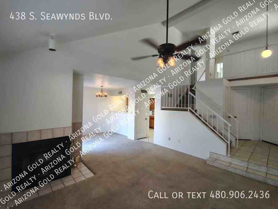 438 S Seawynds Blvd - Photo 5 of 25
