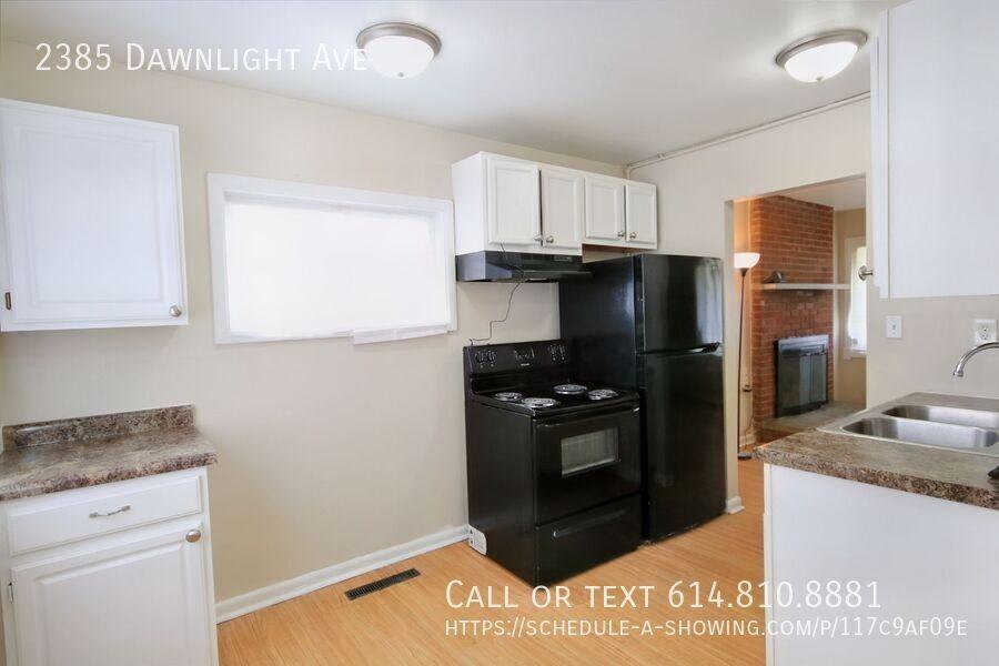 2385 Dawnlight Avenue - Photo 6 of 26