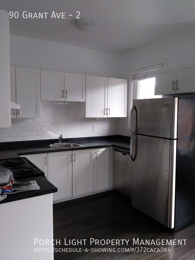 90 Grant Ave #2 - Photo 3 of 8