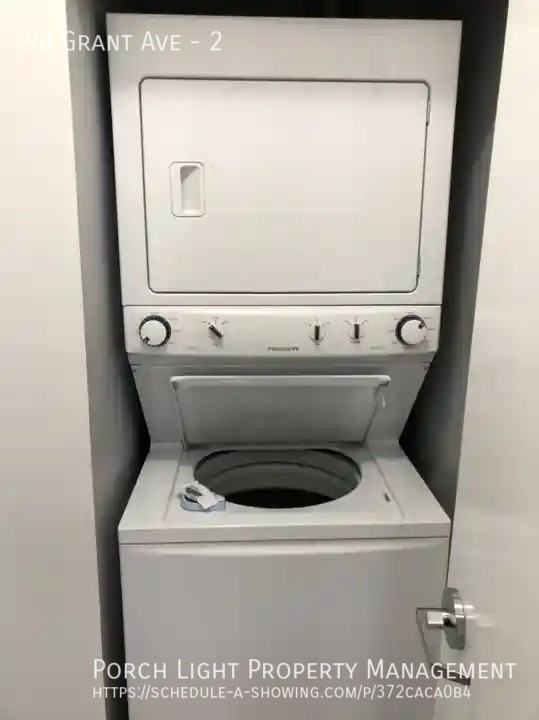 90 Grant Ave #2 - Photo 5 of 8